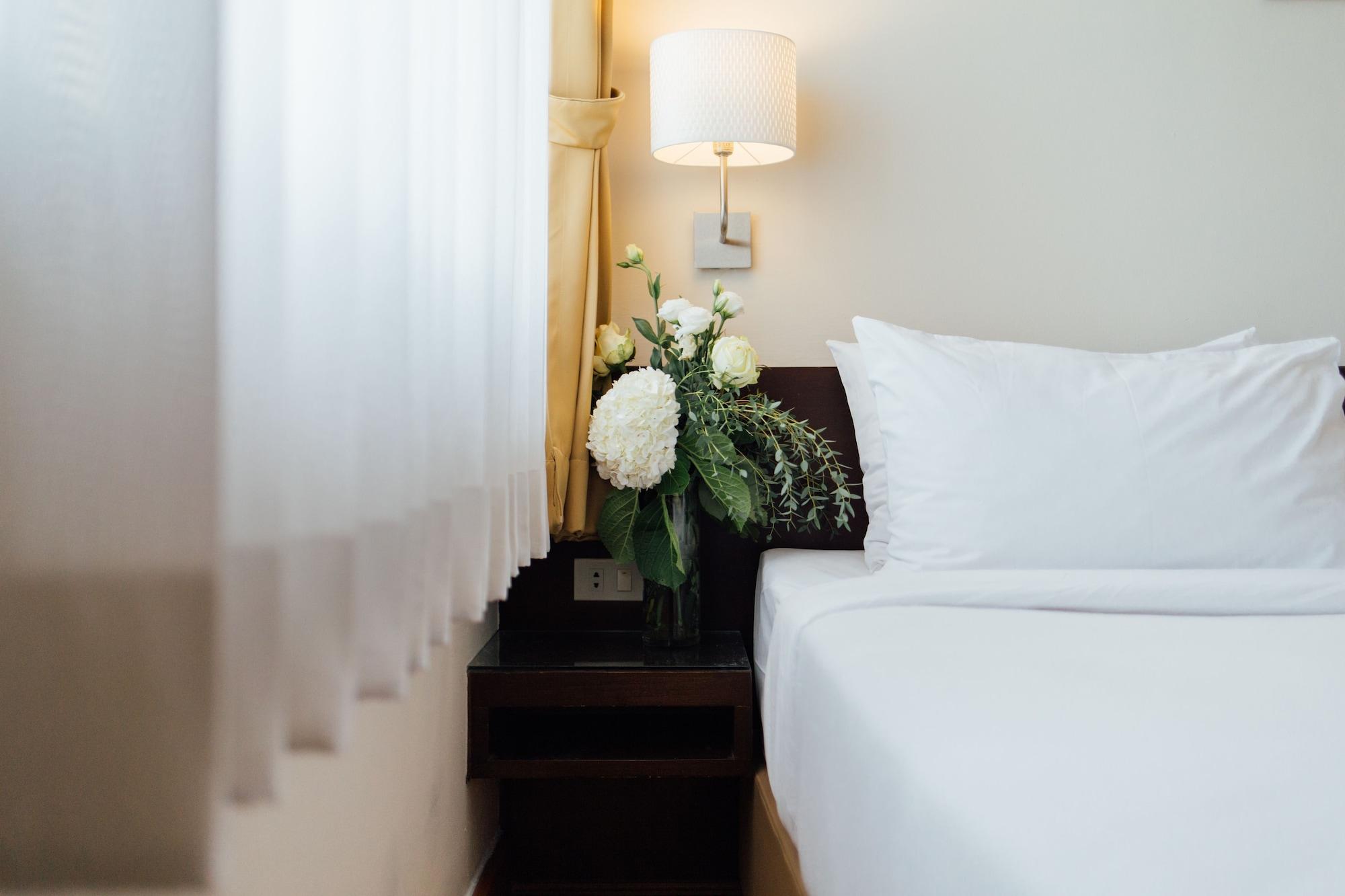 Seasons Siam Hotel Bangkok Bagian luar foto